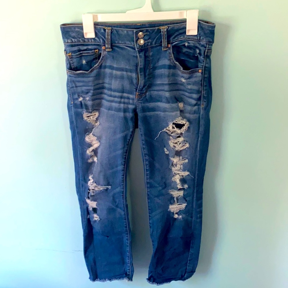 Crop Jeans. American Eagle. Size 12.